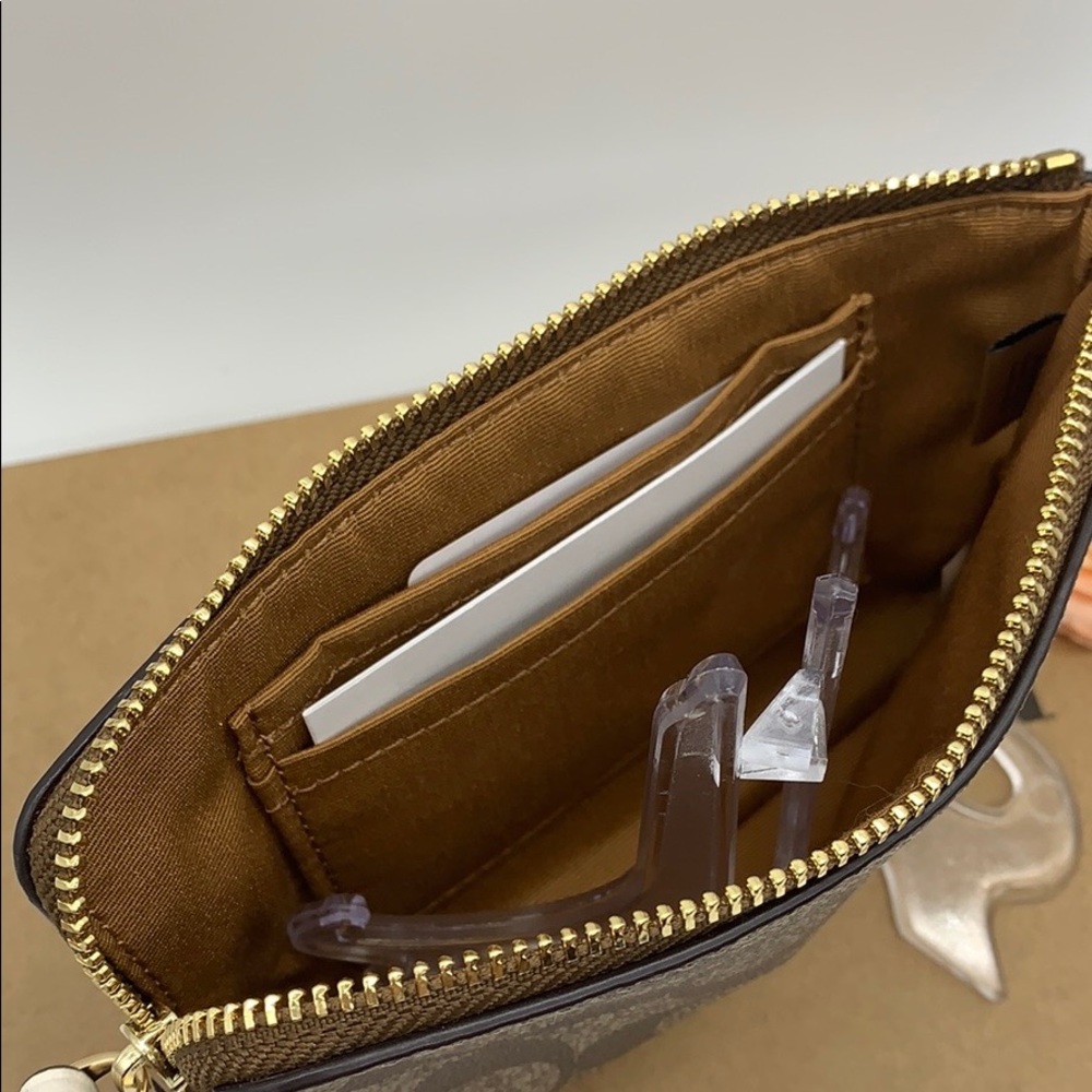 COACH Corner Zip Wristlet In Signature Canvas - Picture 9 of 10